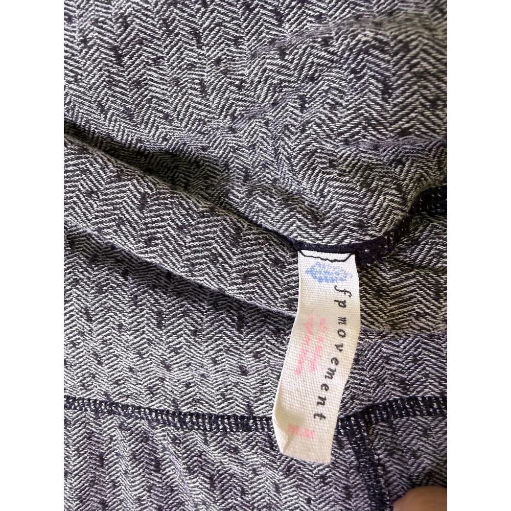 Free People Movement Gray Textured High Rise  Leggings Women’s Medium - Picture 5 of 5